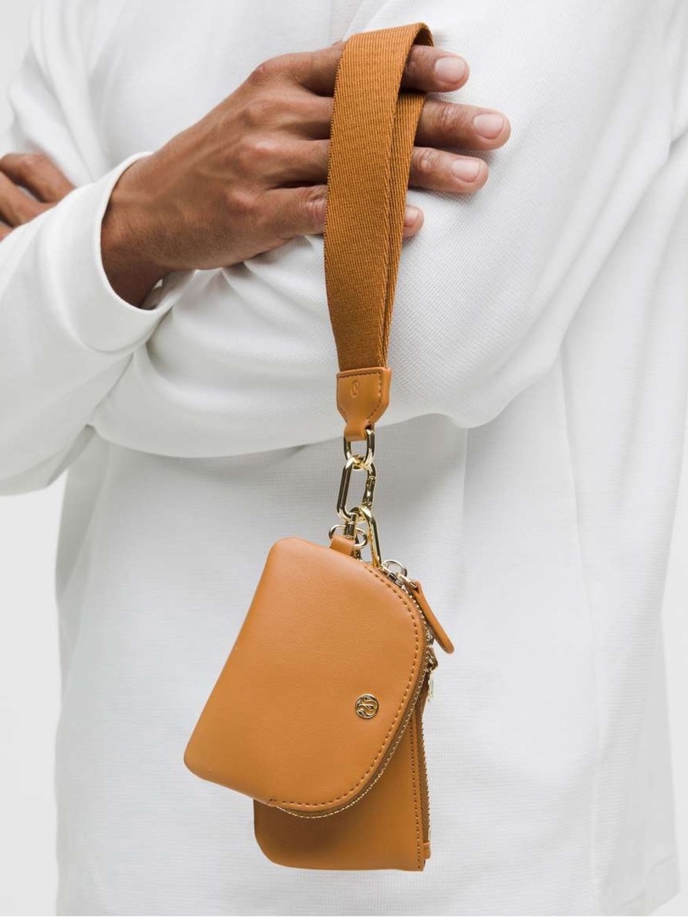 LULULEMON Dual Pouch Wristlet in Chestnut Brown